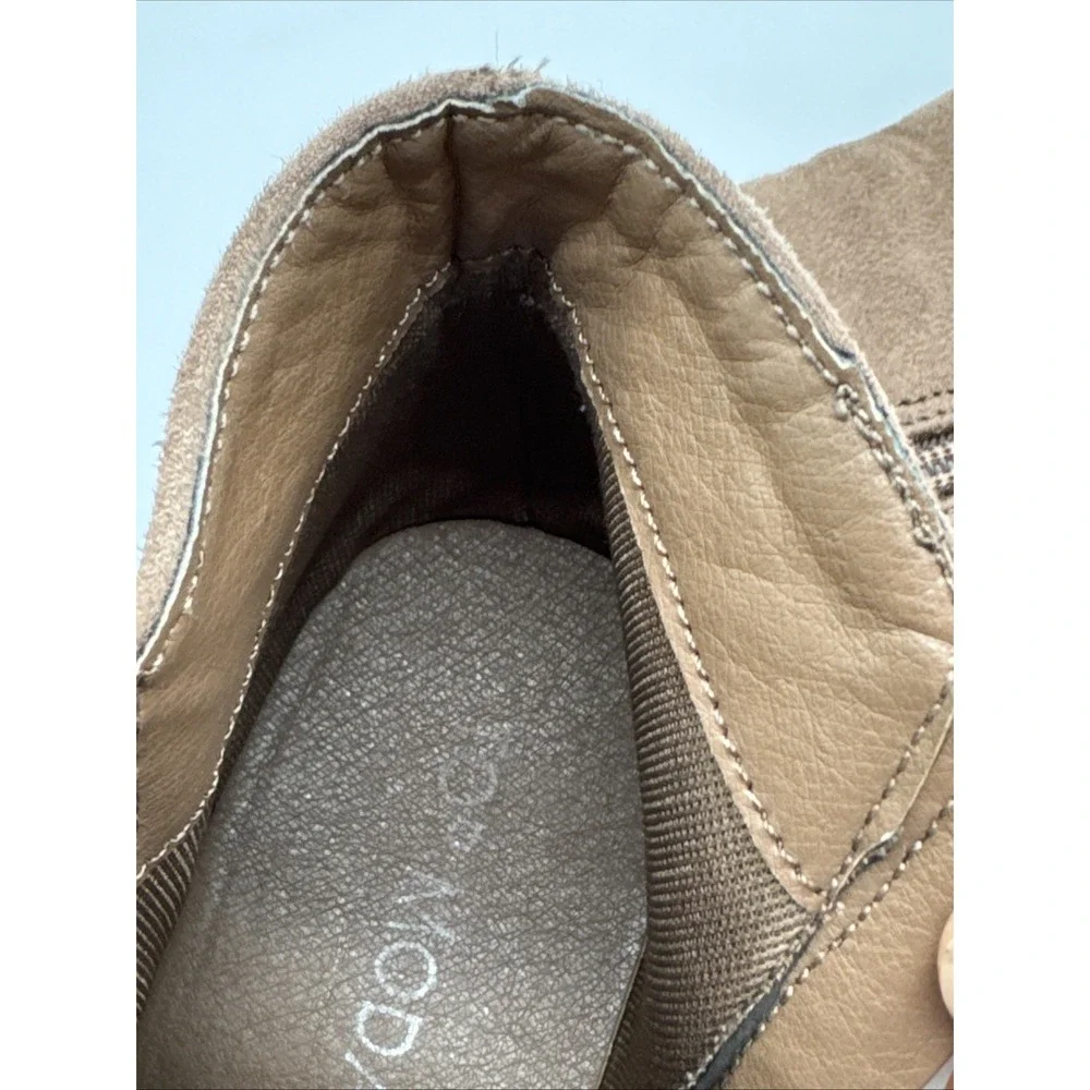 Top Moda Brown Suede Ankle Booties with Side‎ Zipper Size 6